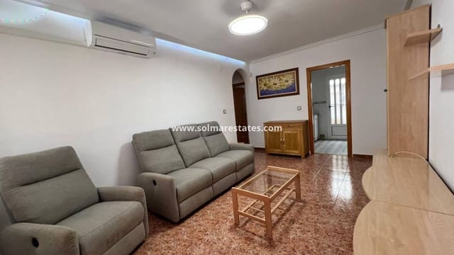 2 bedroom Apartment for sale in Los Montesinos with pool - € 125,000 (Ref: 9922695)