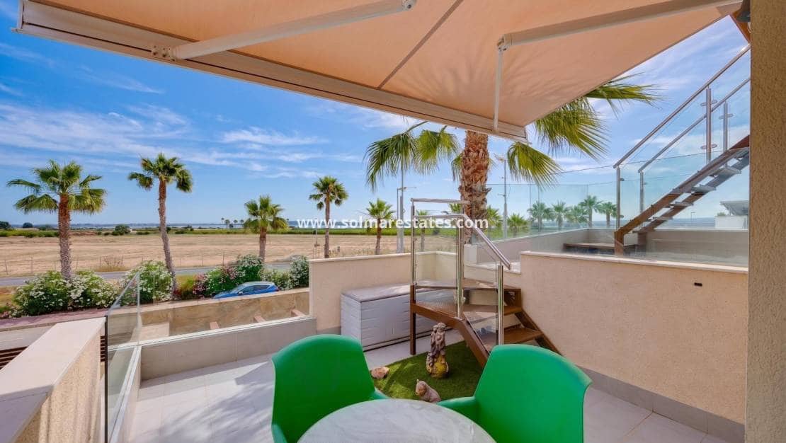 3 Zimmer Villa zu verkaufen in Pueblo Bravo mit Pool - 394.969 € (Ref: 9922696)
