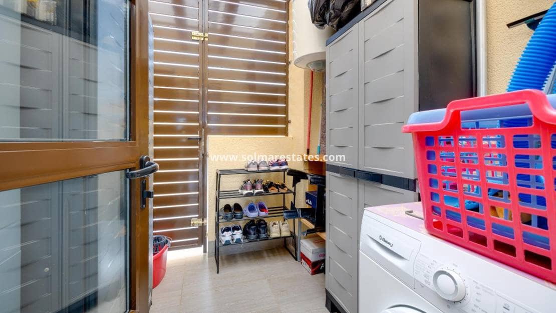3 Zimmer Villa zu verkaufen in Pueblo Bravo mit Pool - 394.969 € (Ref: 9922696)