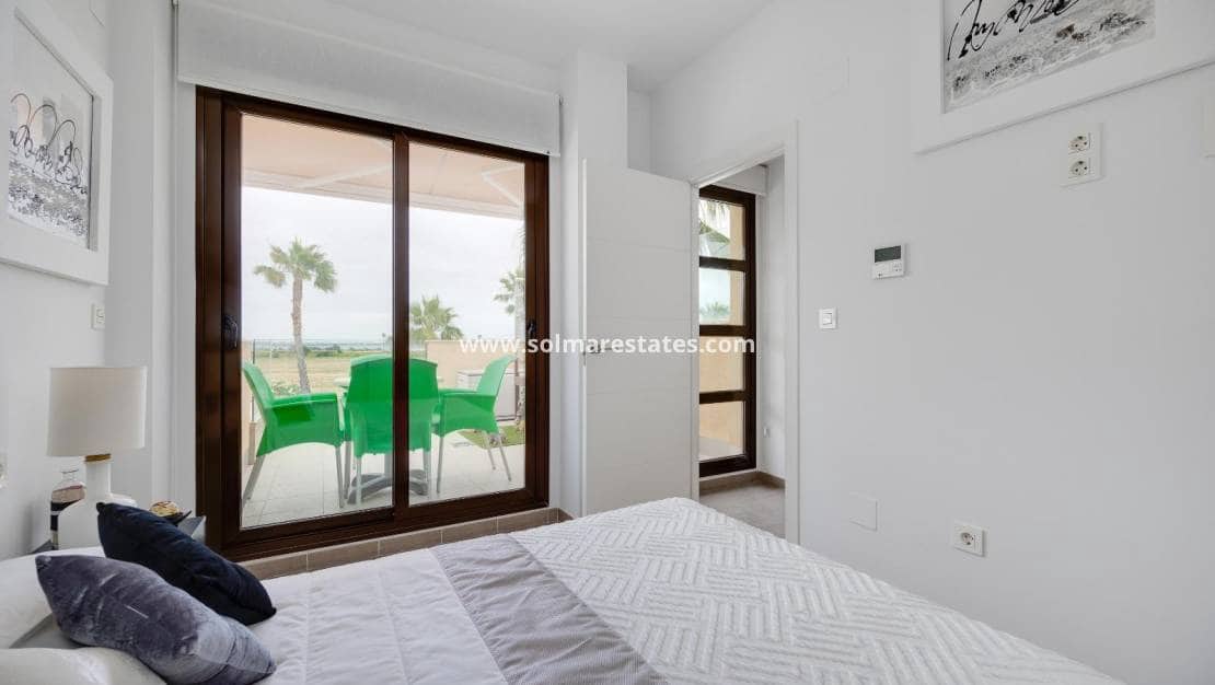 3 Zimmer Villa zu verkaufen in Pueblo Bravo mit Pool - 394.969 € (Ref: 9922696)
