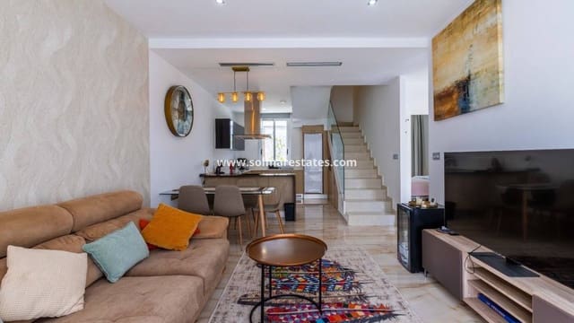 3 Zimmer Villa zu verkaufen in Ciudad Quesada, Rojales mit Pool - 399.000 € (Ref: 9922697)