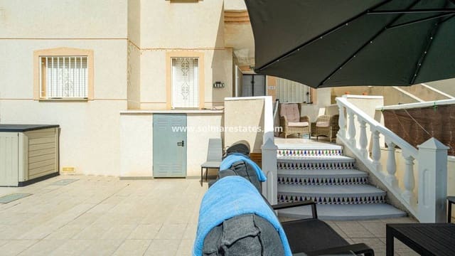 2 soveværelse Lejlighed til salg i La Marquesa, Rojales med swimmingpool - € 137.950 (Ref: 9922698)