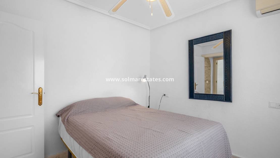 3 slaapkamer Rijtjeshuis te koop in La Marquesa met zwembad - € 209.000 (Ref: 9922703)