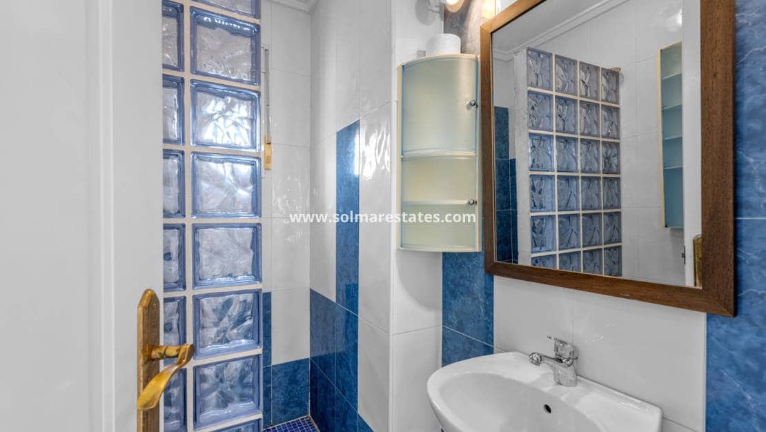 3 slaapkamer Rijtjeshuis te koop in La Marquesa met zwembad - € 209.000 (Ref: 9922703)