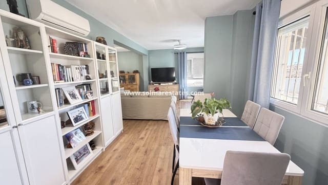 3 quarto Moradia para venda em Villamartin, Orihuela com piscina - 399 990 € (Ref: 9925094)