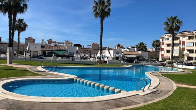 2 slaapkamer Appartement te koop in Playa Flamenca, Orihuela met zwembad - € 179.900 (Ref: 9929976)