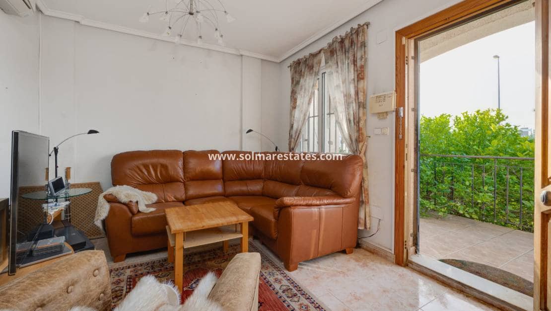 3 sypialnia Dom na sprzedaż w Playa Flamenca z basenem - 189 900 € (Ref: 9932288)