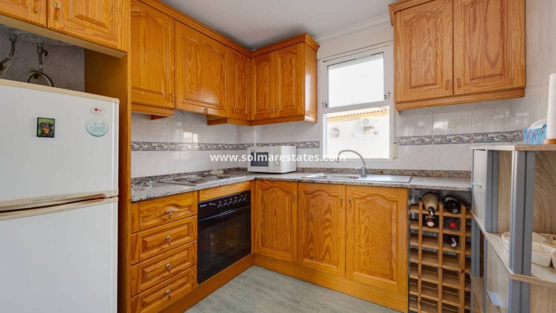 3 sypialnia Dom na sprzedaż w Playa Flamenca z basenem - 189 900 € (Ref: 9932288)