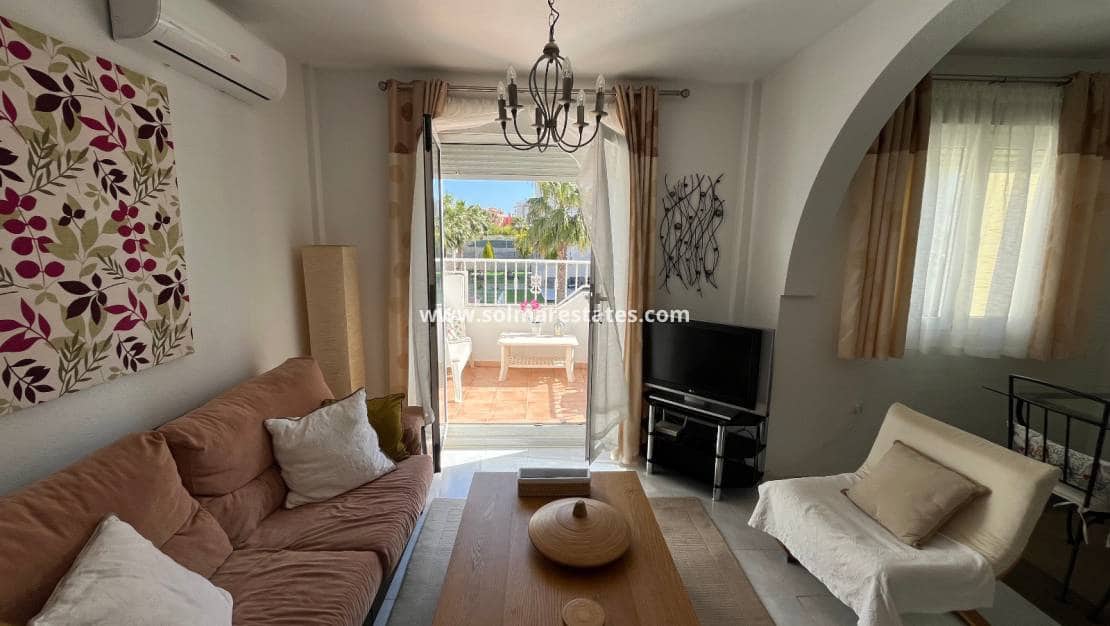 2 slaapkamer Appartement te koop in Villamartin met zwembad - € 164.995 (Ref: 9937212)