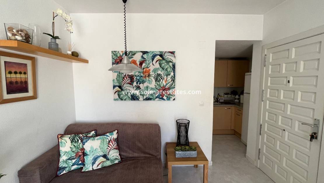 2 slaapkamer Appartement te koop in Villamartin met zwembad - € 164.995 (Ref: 9937212)
