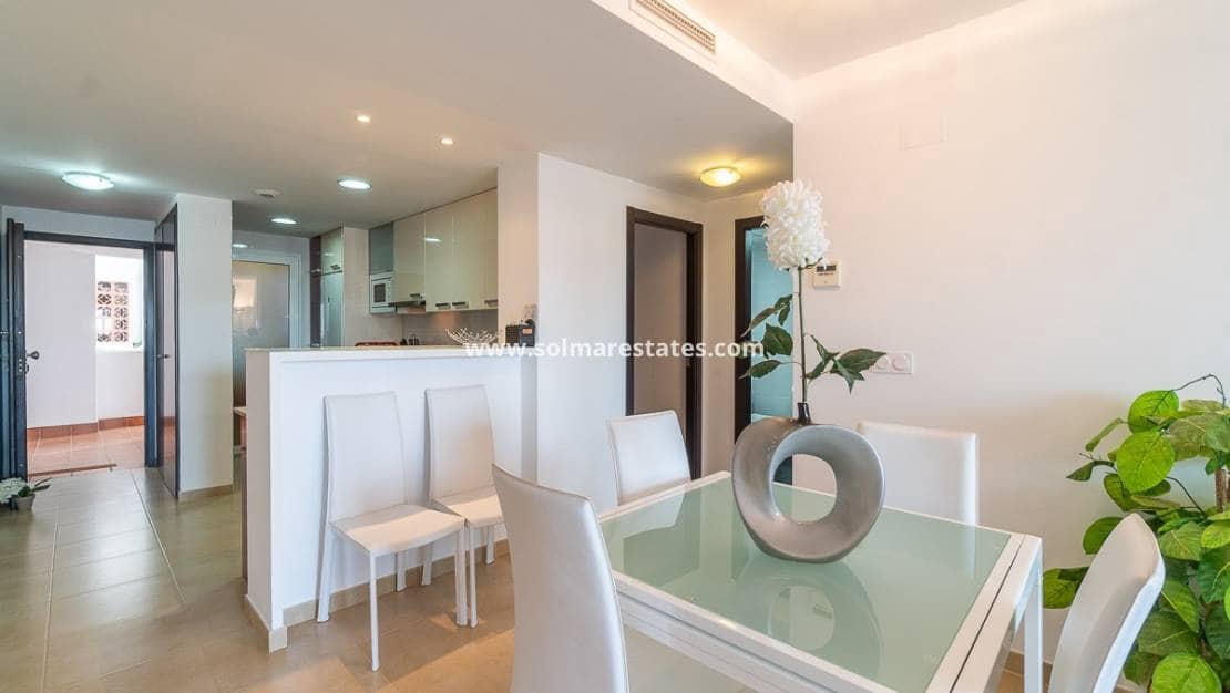 2 bedroom Apartment for sale in Villamartin with pool - € 220,000 (Ref: 9938510)