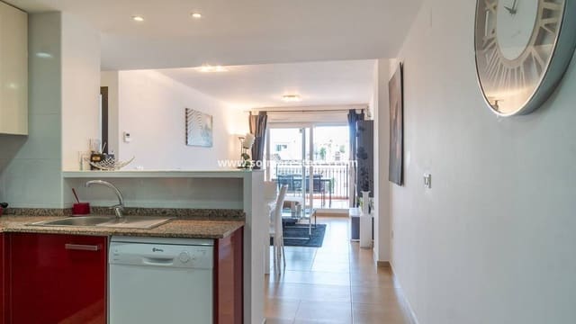 2 soveværelse Lejlighed til salg i Villamartin, Orihuela med swimmingpool - € 220.000 (Ref: 9938510)