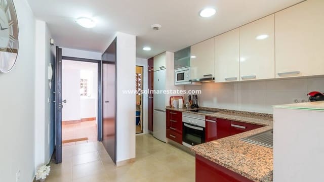 2 soveværelse Lejlighed til salg i Villamartin, Orihuela med swimmingpool - € 220.000 (Ref: 9938510)
