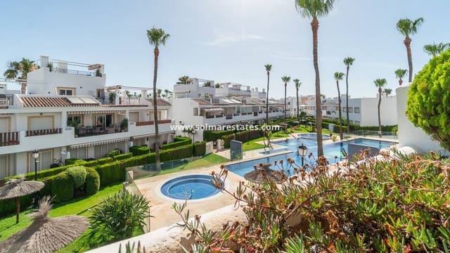 2 soveværelse Lejlighed til salg i Villamartin, Orihuela med swimmingpool - € 220.000 (Ref: 9938510)