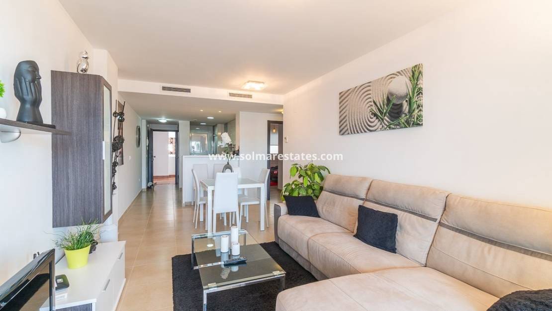2 bedroom Apartment for sale in Villamartin with pool - € 220,000 (Ref: 9938510)
