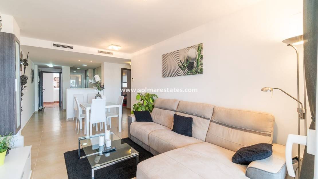 2 bedroom Apartment for sale in Villamartin with pool - € 220,000 (Ref: 9938510)