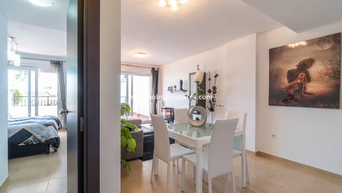 2 bedroom Apartment for sale in Villamartin with pool - € 220,000 (Ref: 9938510)