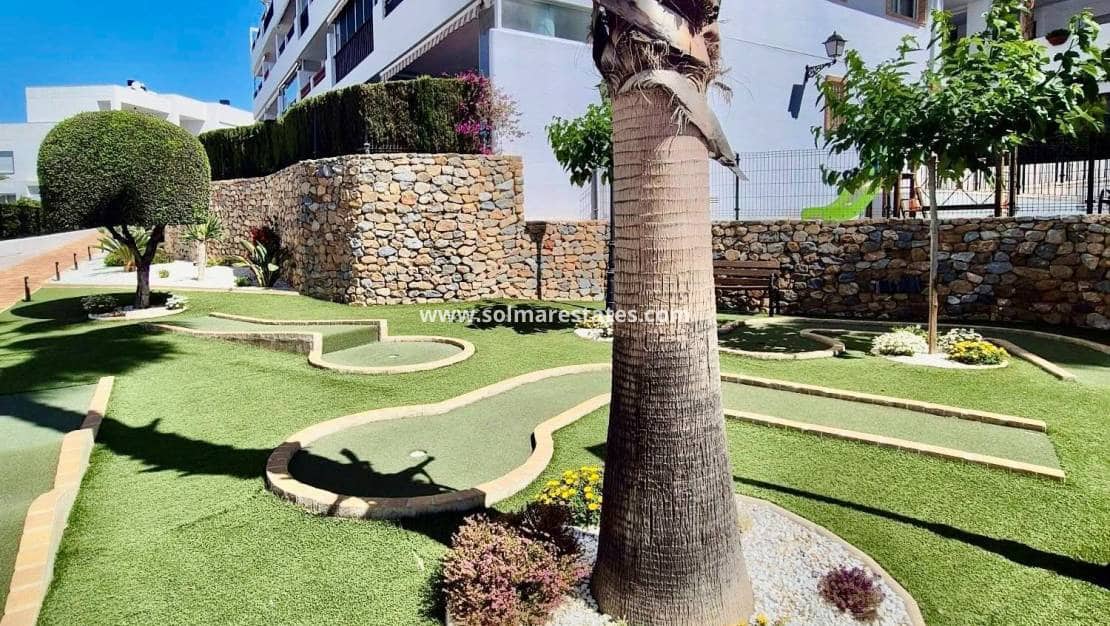 2 bedroom Apartment for sale in Villamartin with pool - € 220,000 (Ref: 9938510)