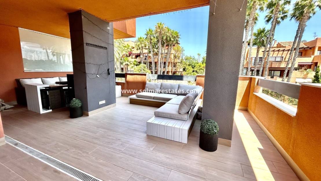 2 sypialnia Apartament na sprzedaż w Villamartin z basenem - 254 950 € (Ref: 9938511)