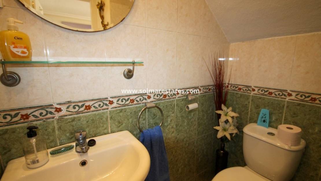 3 soveværelse Byhus til salg i Villamartin med swimmingpool - € 225.000 (Ref: 9938515)