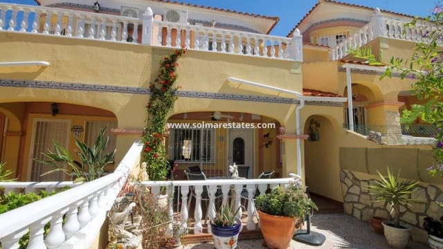 3 soveværelse Byhus til salg i Villamartin, Orihuela med swimmingpool - € 225.000 (Ref: 9938515)