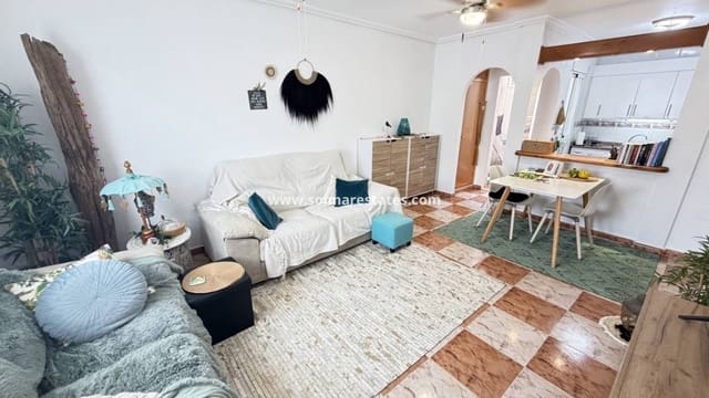 2 soveværelse Bungalow til salg i La Zenia, Orihuela med swimmingpool - € 225.000 (Ref: 9938991)