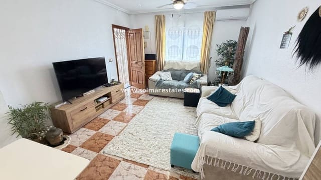 2 soveværelse Bungalow til salg i La Zenia, Orihuela med swimmingpool - € 225.000 (Ref: 9938991)