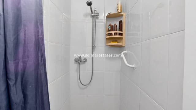 3 quarto Moradia Geminada para venda em Playa Flamenca, Orihuela com piscina - 269 000 € (Ref: 9938993)