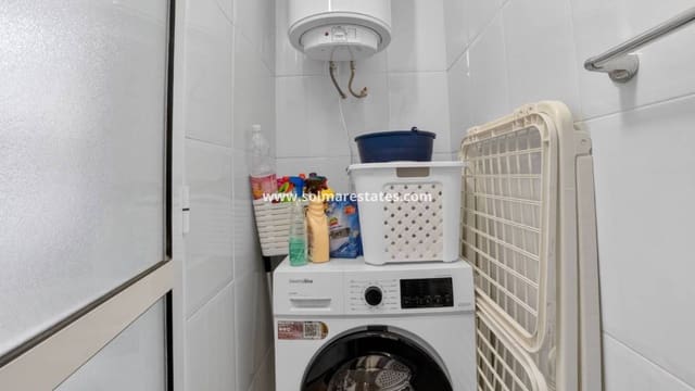 3 quarto Moradia Geminada para venda em Playa Flamenca, Orihuela com piscina - 269 000 € (Ref: 9938993)