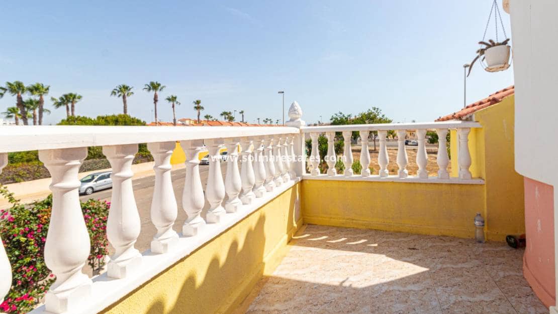 2 quarto Moradia Geminada para venda em Cabo Roig com piscina - 229 000 € (Ref: 9938994)