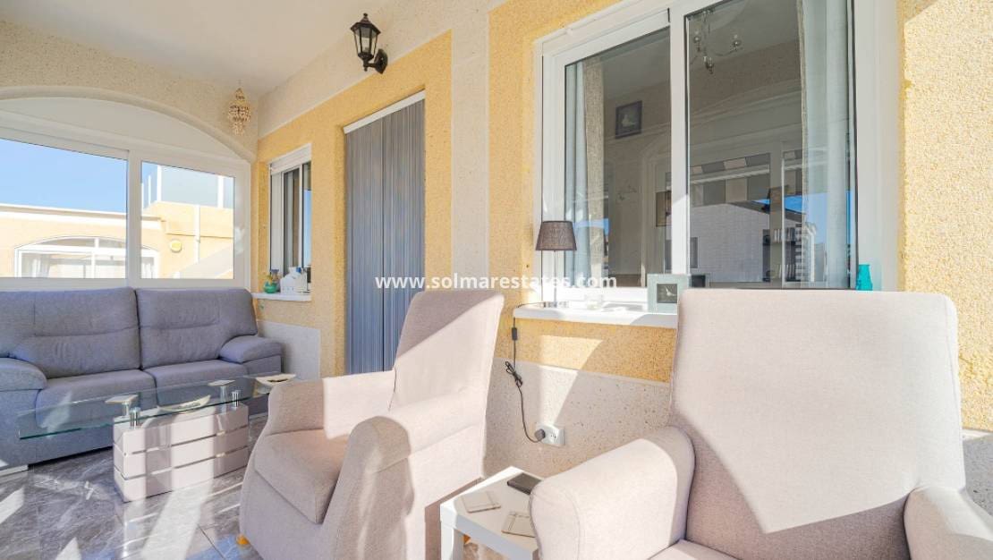 2 Zimmer Villa zu verkaufen in Los Altos mit Pool - 245.000 € (Ref: 9943233)