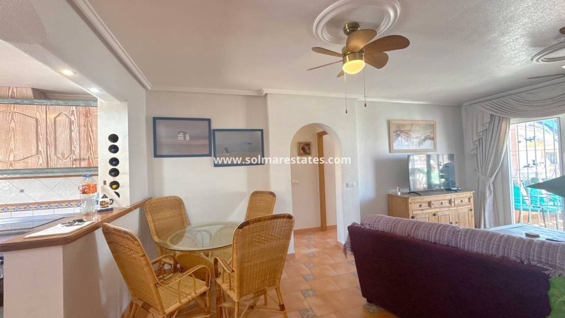 2 soverom Leilighet til salgs i Playa Flamenca med svømmebasseng - € 199 950 (Ref: 9944334)