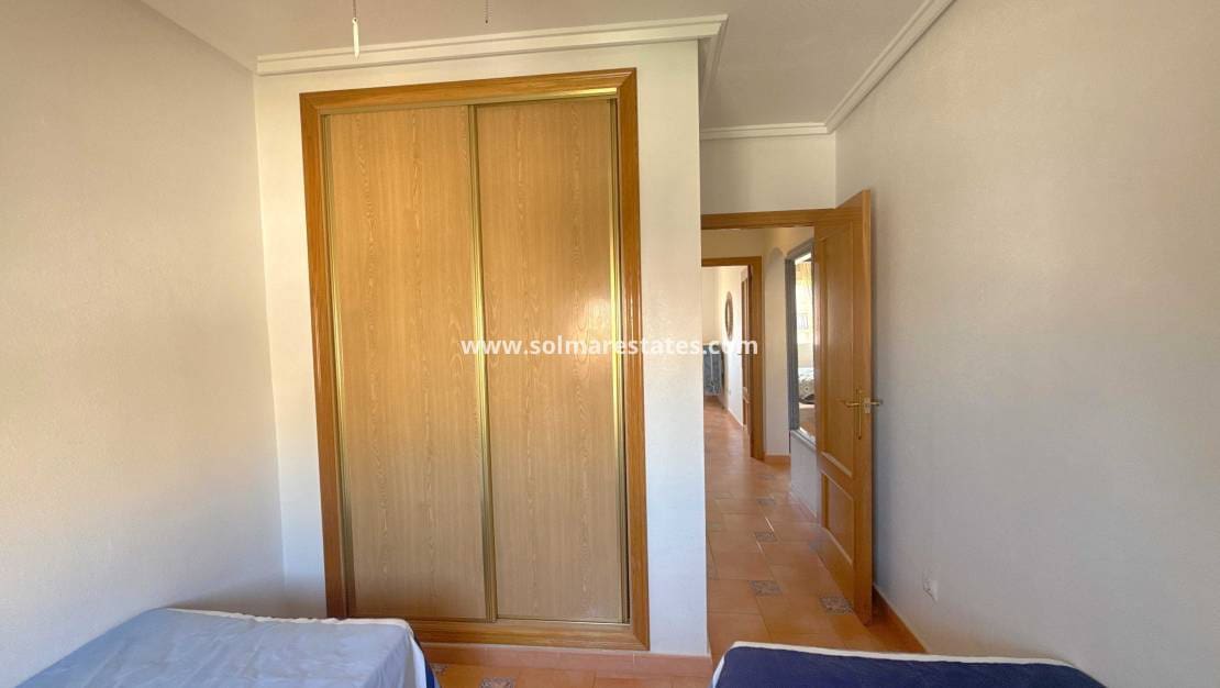 2 soverom Leilighet til salgs i Playa Flamenca med svømmebasseng - € 199 950 (Ref: 9944334)