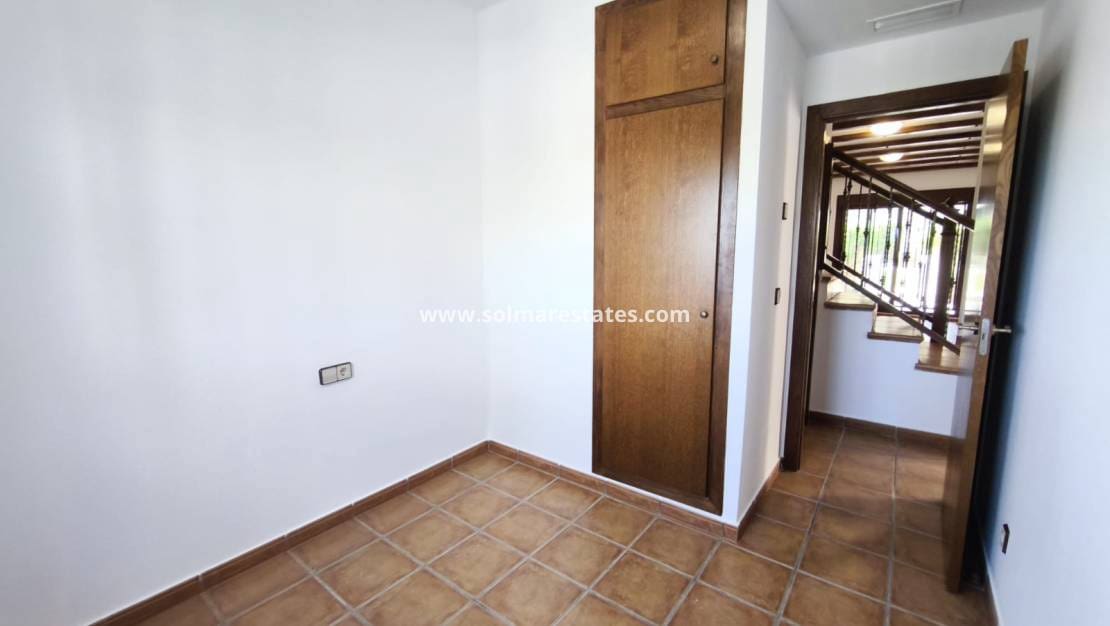 3 sovrum Semi-fristående Villa till salu i Algorfa med pool - 235 000 € (Ref: 9944436)