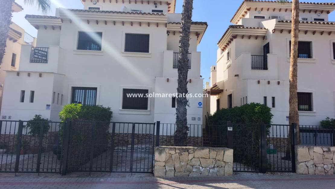 3 sovrum Semi-fristående Villa till salu i Algorfa med pool - 235 000 € (Ref: 9944436)
