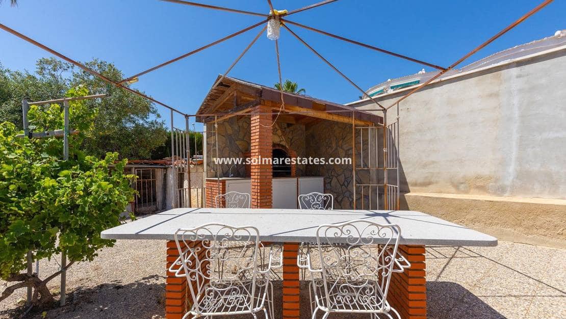 4 Zimmer Villa zu verkaufen in Dona Pepa mit Pool - 495.000 € (Ref: 9944667)