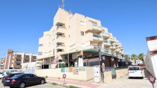2 bedroom Apartment for sale in Cabo Roig, Orihuela - € 239,000 (Ref: 9944840)