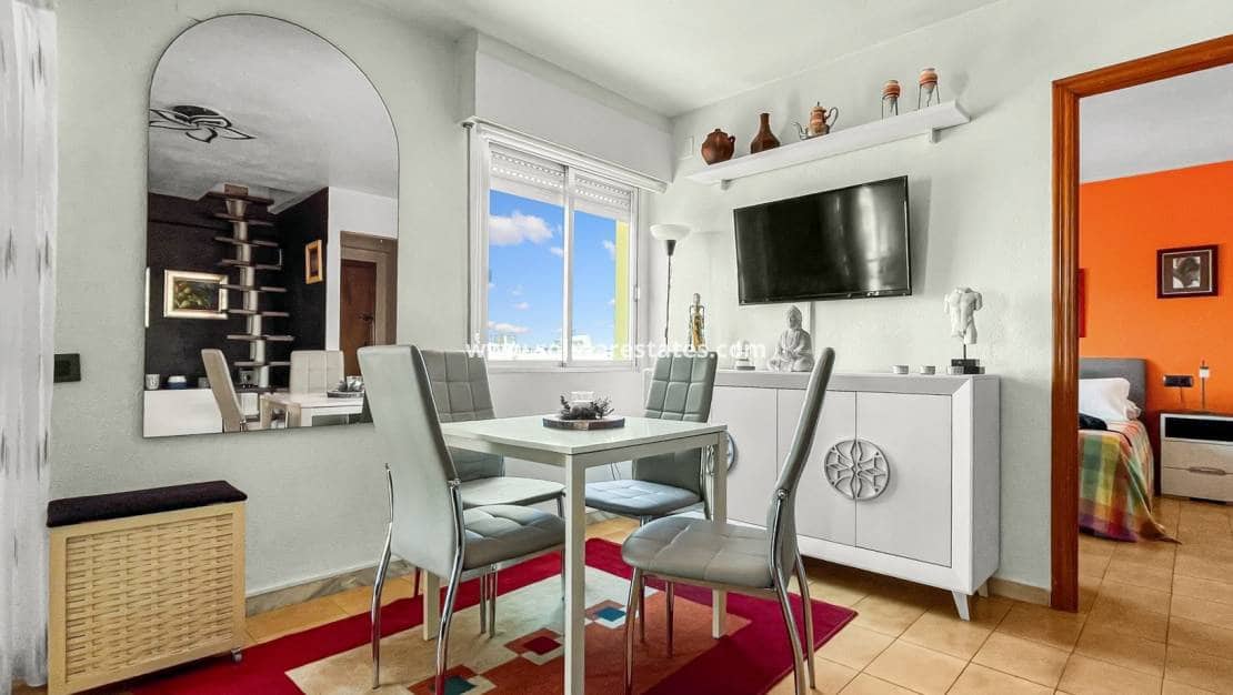 2 soveværelse Lejlighed til salg i Mar Azul - € 159.900 (Ref: 9946006)
