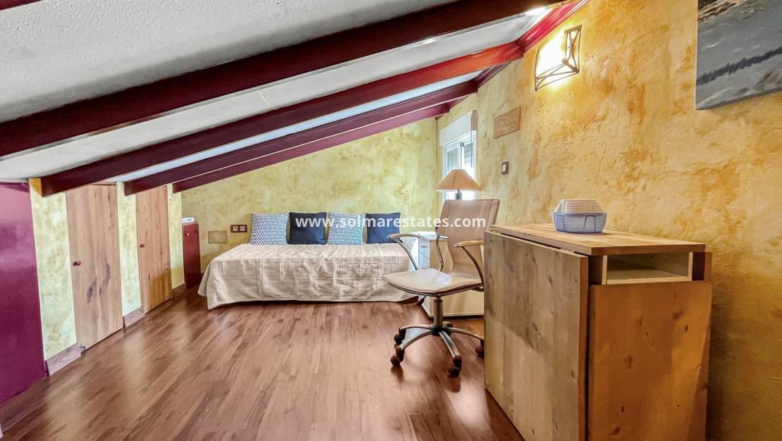 2 soveværelse Lejlighed til salg i Mar Azul - € 159.900 (Ref: 9946006)