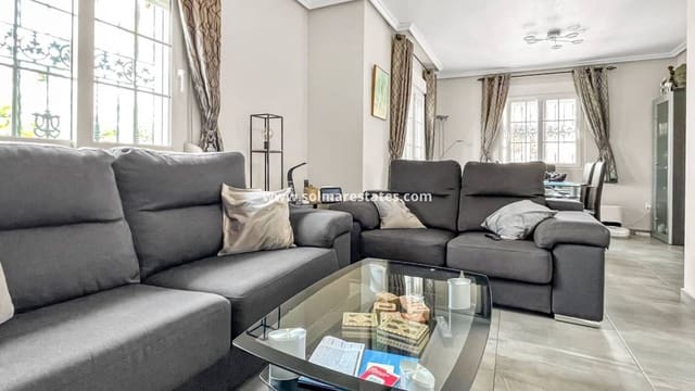 3 sypialnia Willa na sprzedaż w Villamartin, Orihuela z basenem - 435 900 € (Ref: 9946007)