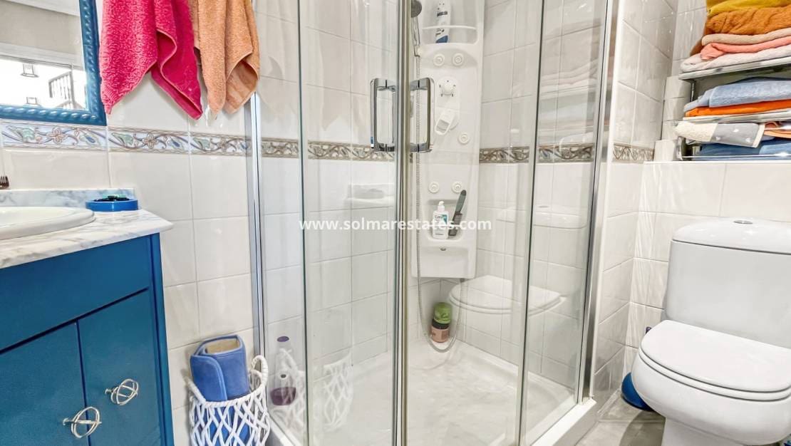 3 soverom Villa til salgs i Villamartin med svømmebasseng - € 435 900 (Ref: 9946007)