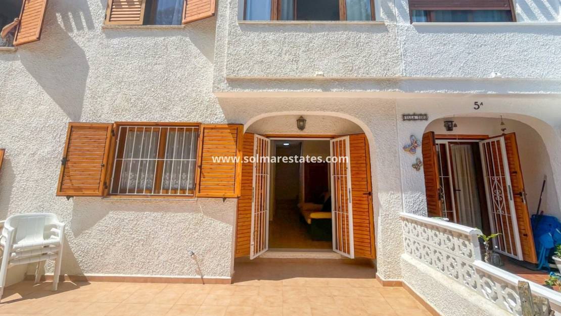 3 soverom Hus til salgs i Playa Flamenca - € 289 000 (Ref: 9946009)