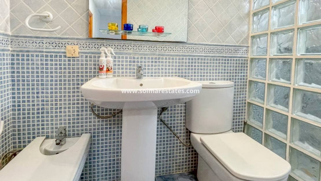 3 soverom Hus til salgs i Playa Flamenca - € 289 000 (Ref: 9946009)