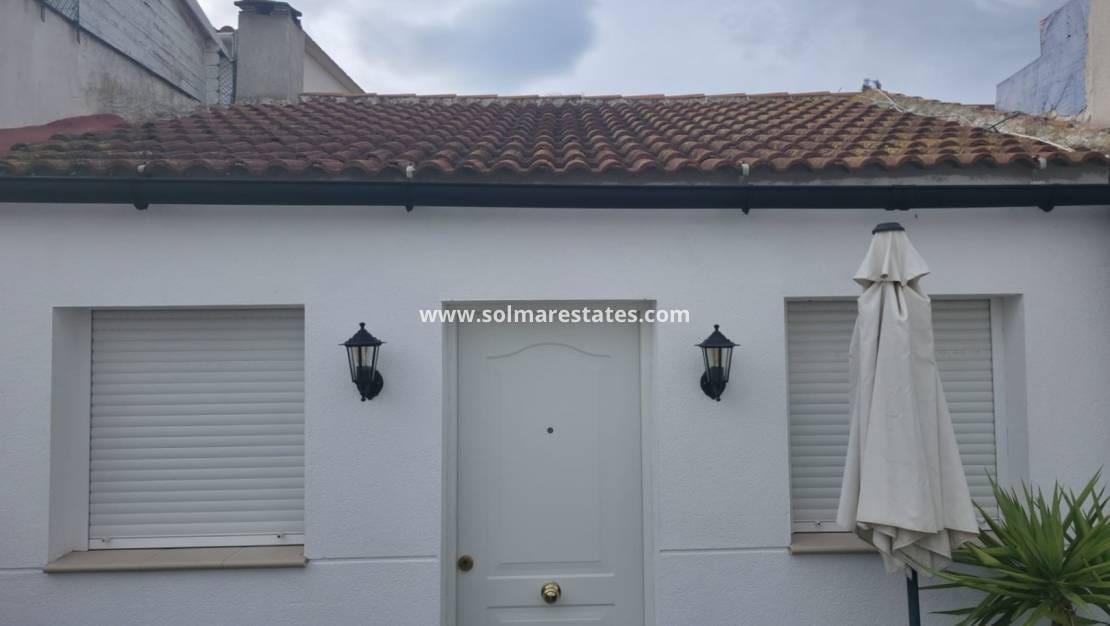 1 soverom Bungalow til salgs i La Torreta - € 114 000 (Ref: 9946318)