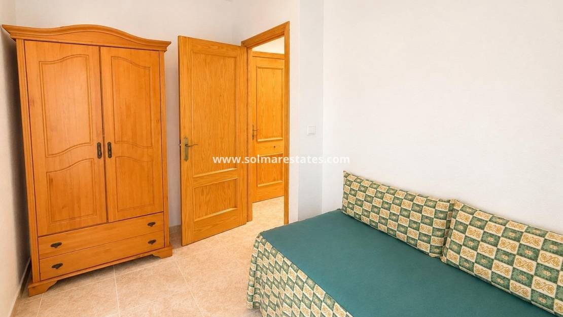 2 quarto Apartamento para venda em Torrevieja - 149 000 € (Ref: 9946321)