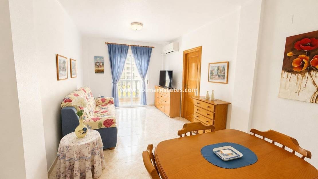 2 quarto Apartamento para venda em Torrevieja - 149 000 € (Ref: 9946321)