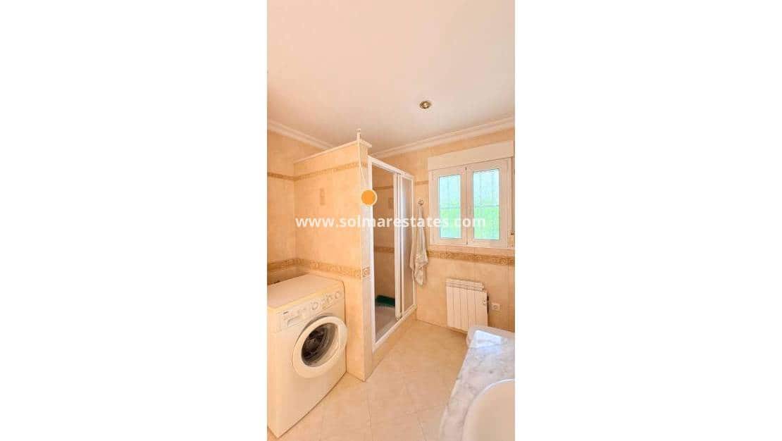 3 camera da letto Villa in vendita in La Marquesa con piscina - 479.000 € (Rif: 9946576)