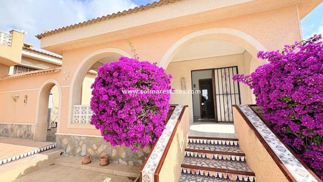 3 soveværelse Villa til salg i La Marquesa, Rojales med swimmingpool - € 479.000 (Ref: 9946576)