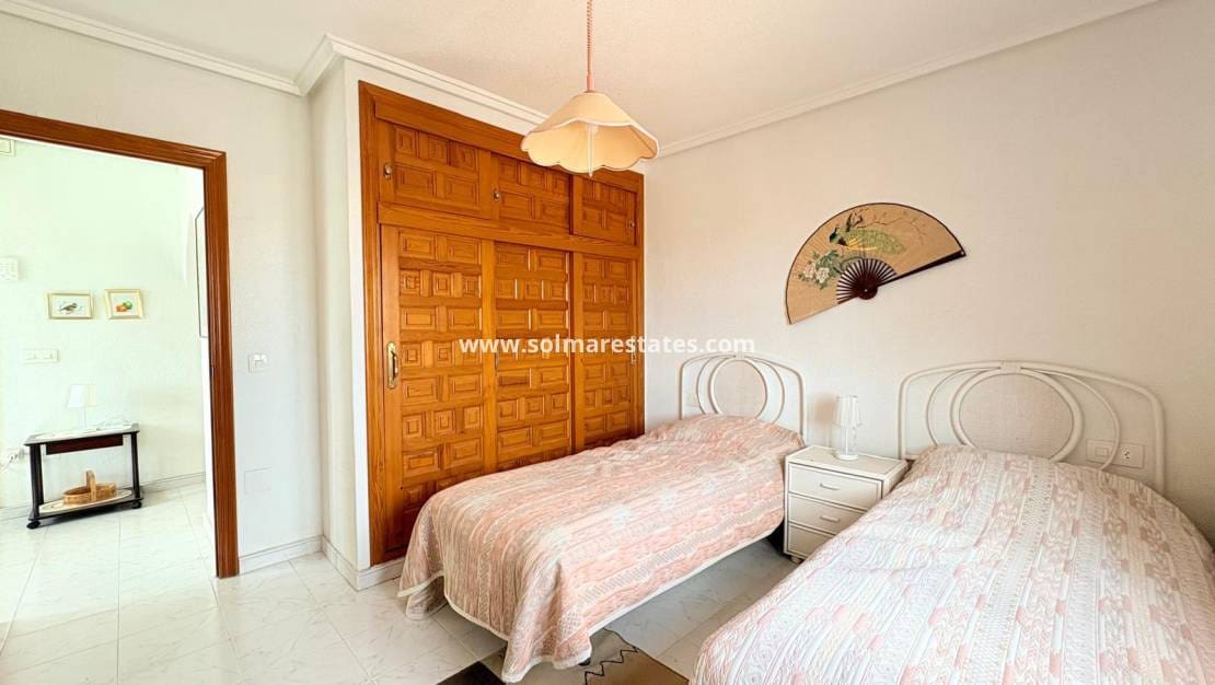 3 camera da letto Villa in vendita in La Marquesa con piscina - 479.000 € (Rif: 9946576)