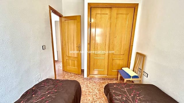 2 bedroom Apartment for sale in Los Altos with pool - € 155,900 (Ref: 9948346)